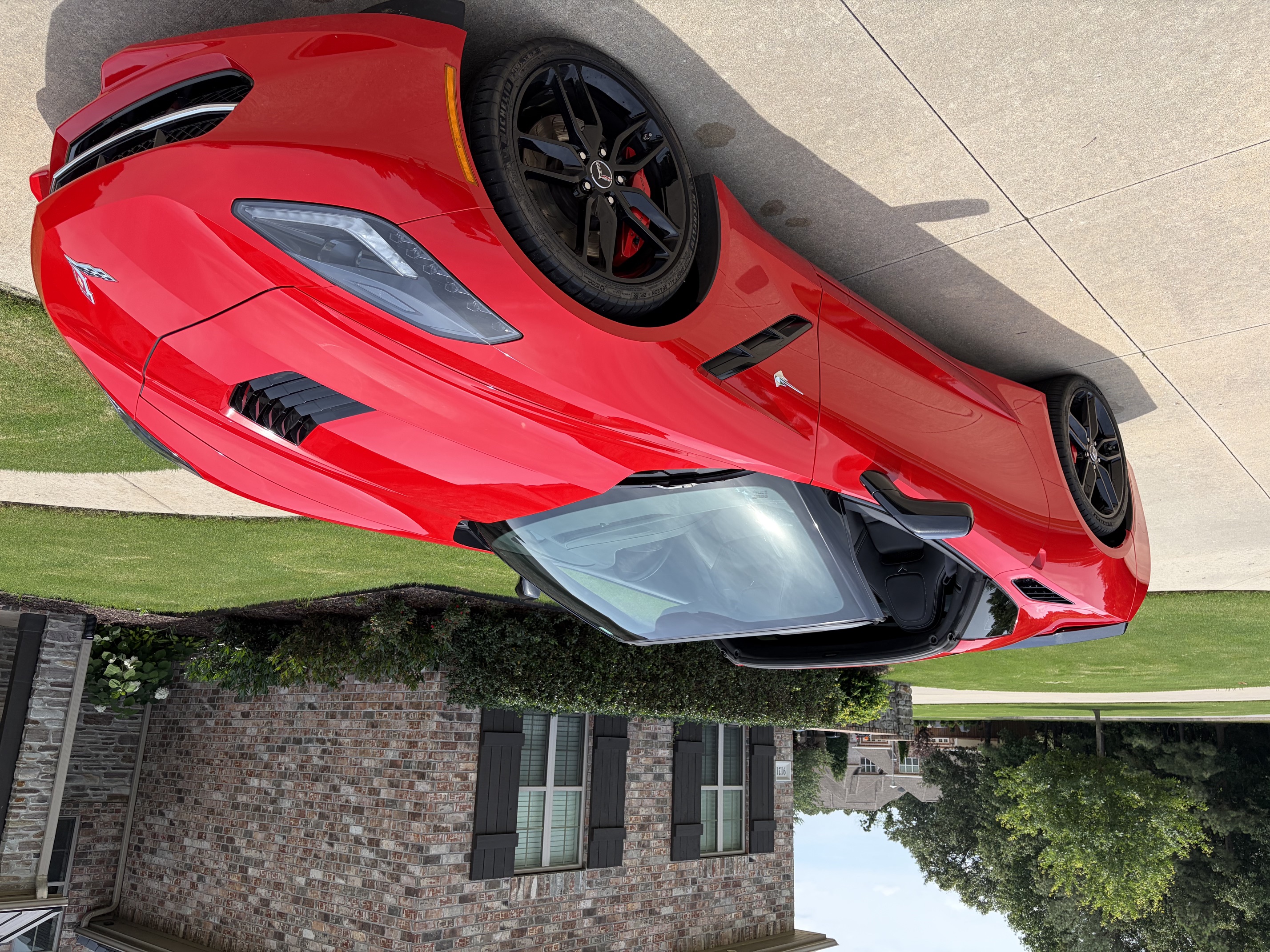 Used 2014 Chevrolet Corvette Stingray Coupe w/ 3LT Preferred Equipment Group RWD image 2