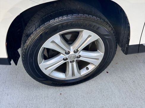 Used 2012 Toyota Highlander Limited image 5