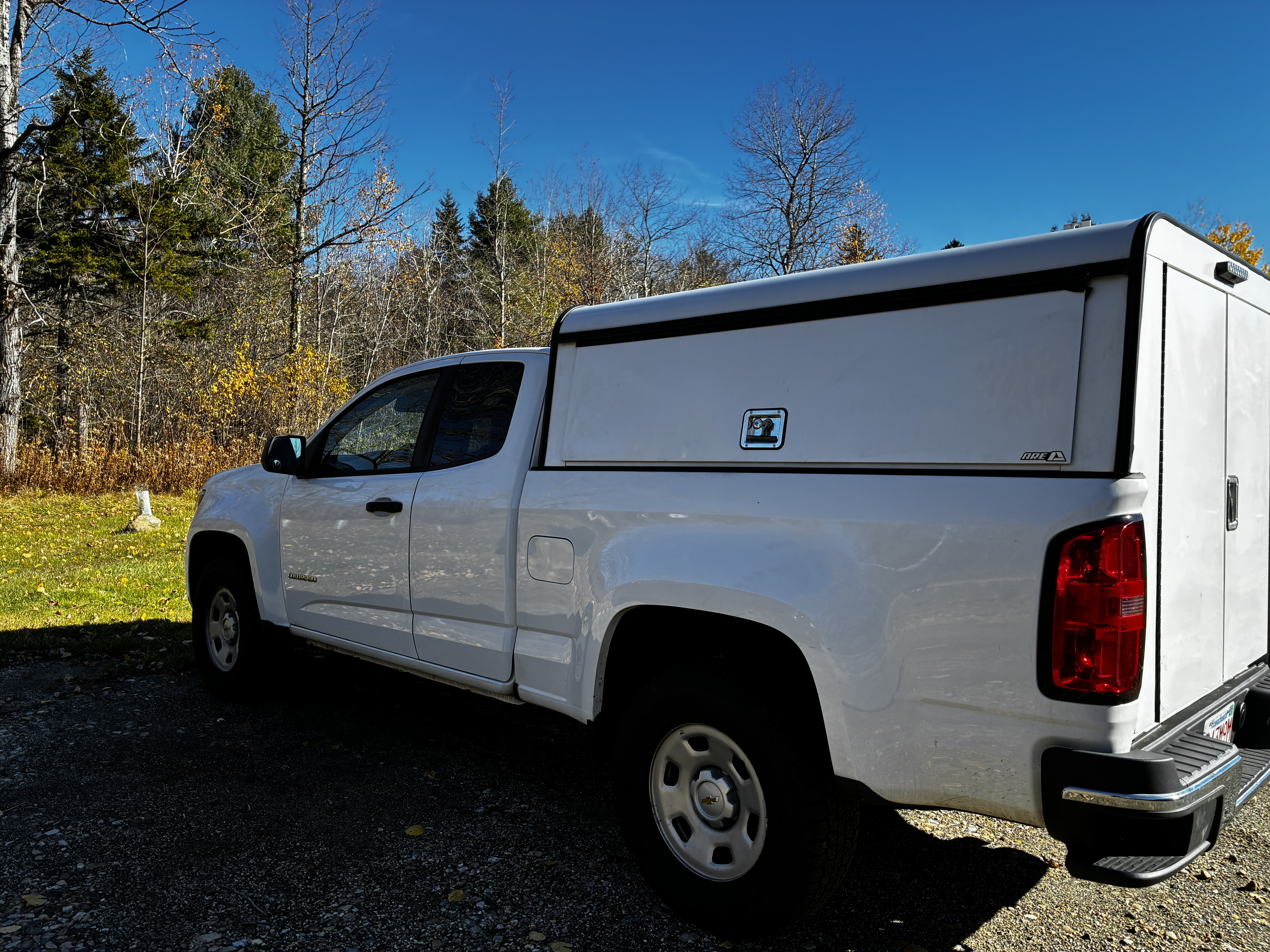 Used 2020 Chevrolet Colorado W/T w/ WT Convenience Package RWD image 2