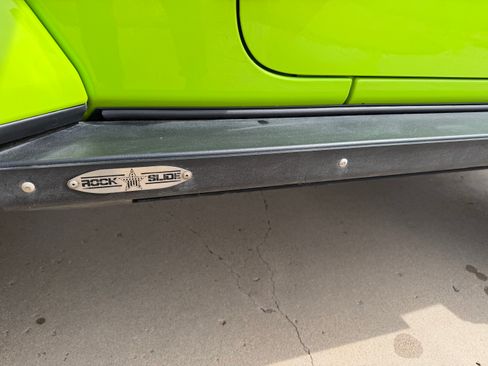 Used 2021 Jeep Wrangler Rubicon AWD/4WD image 8