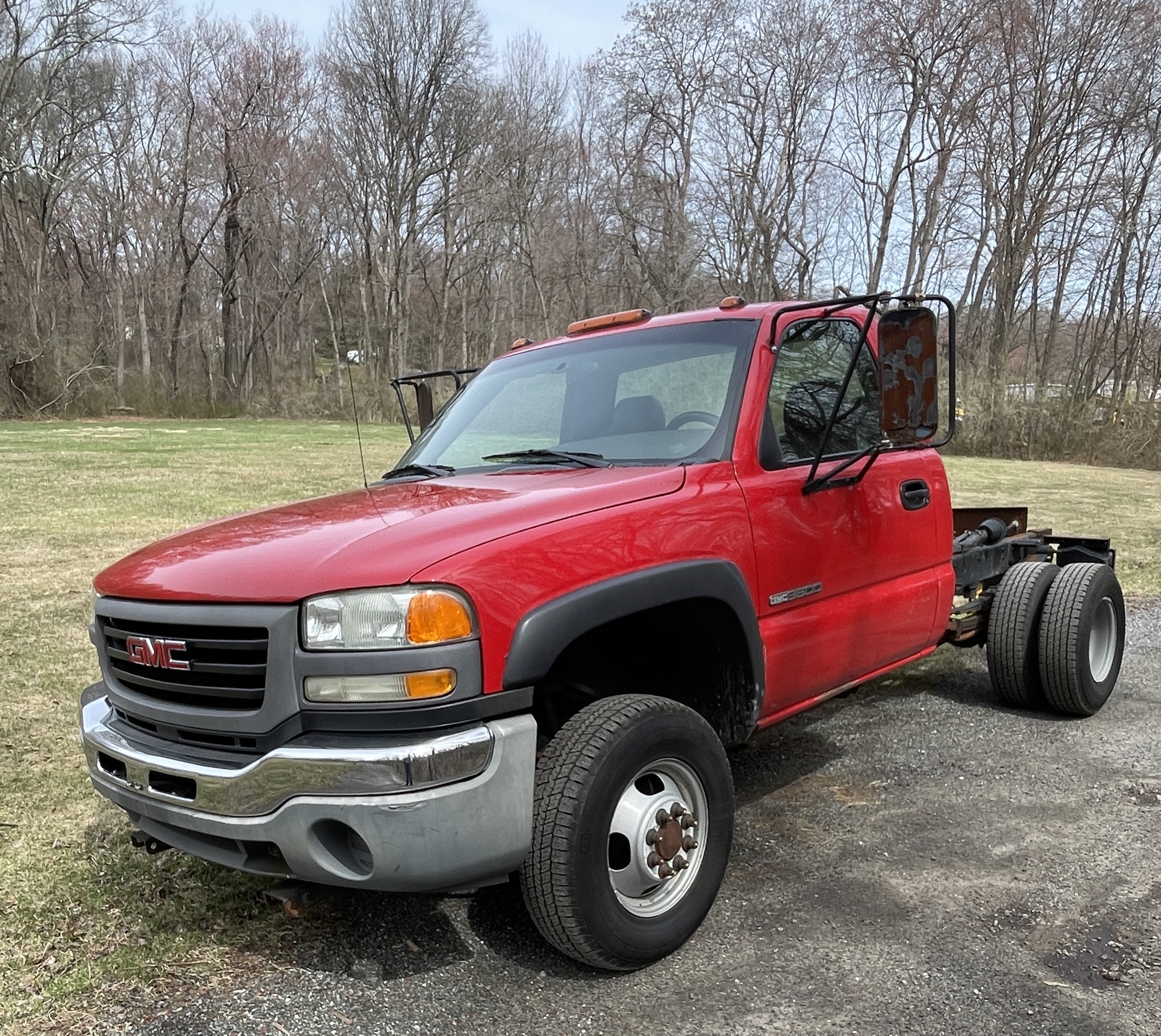 Used 2003 GMC Sierra 3500 4x4 Regular Cab w/ Snow Plow Prep Package image 1