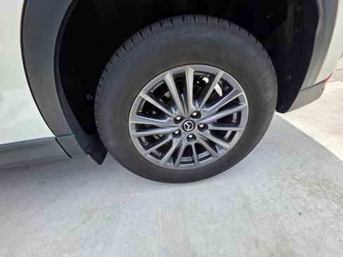 Used 2021 MAZDA CX-5 Touring image 12