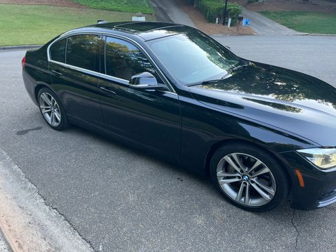 Used 2016 BMW 340i Sedan RWD image 4
