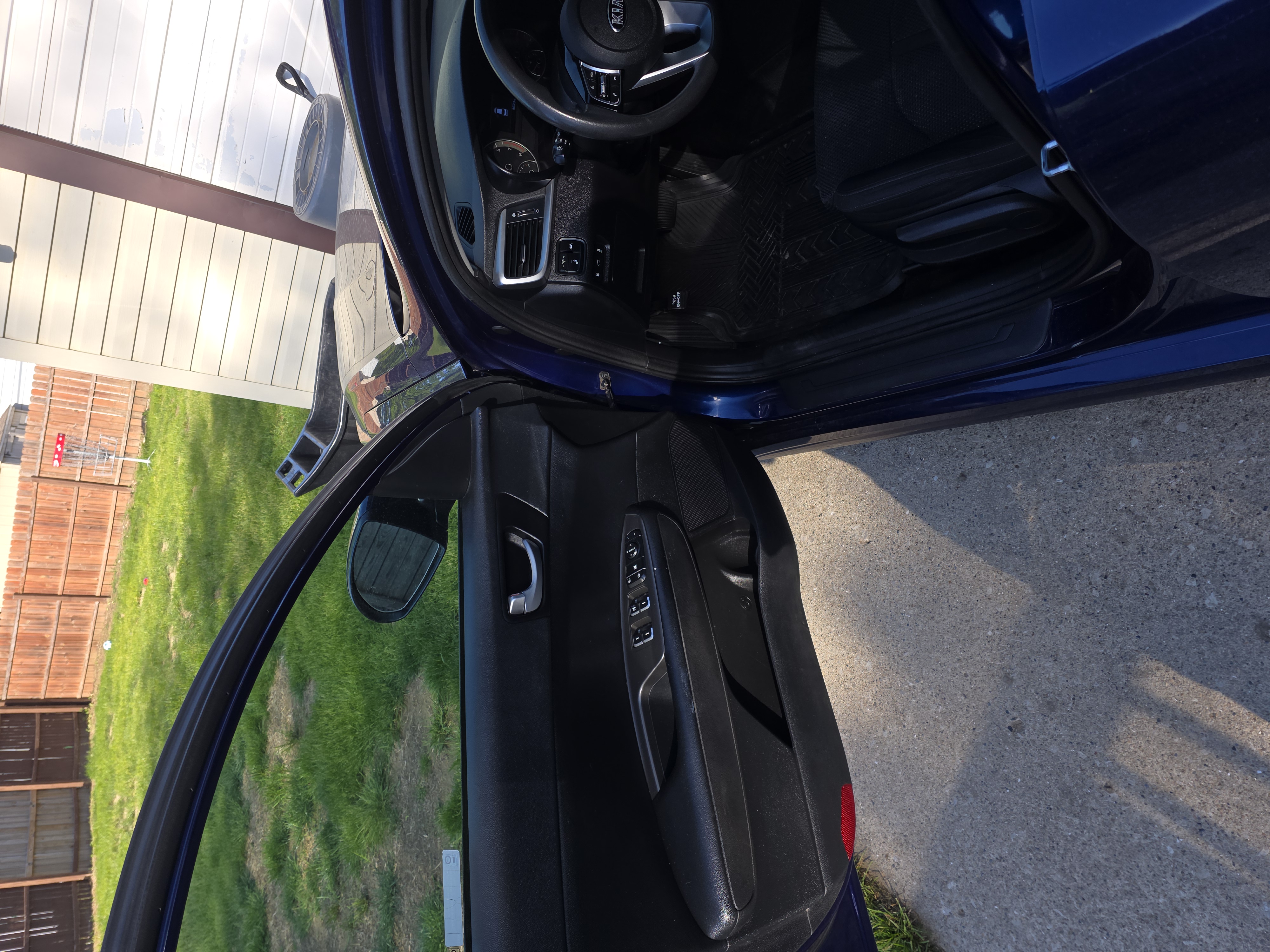 Used 2019 Kia Optima LX FWD image 5