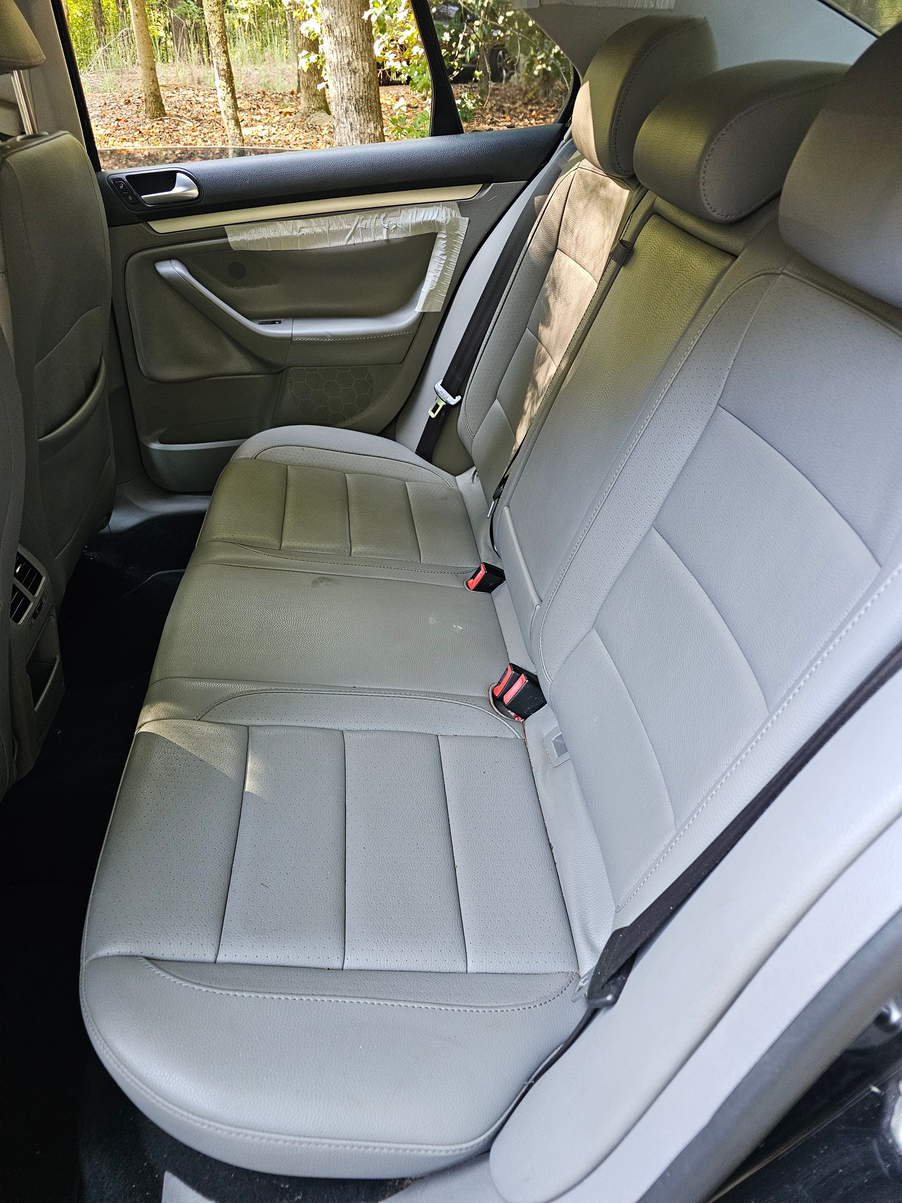 Used 2008 Volkswagen Jetta Wolfsburg Edition FWD image 10
