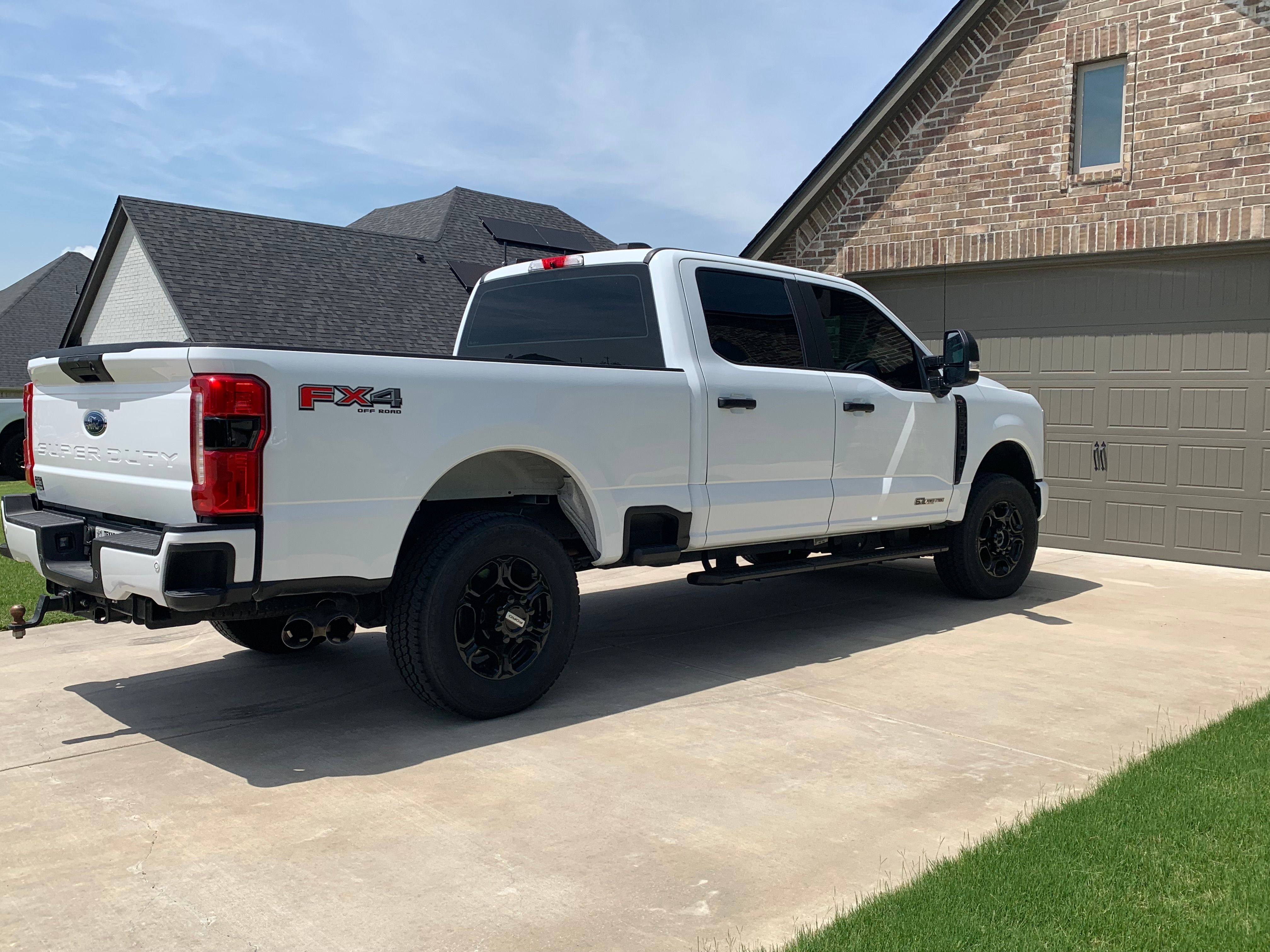 Used 2025 Ford F250 XL w/ STX Appearance Package AWD/4WD image 4