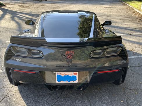 Used 2017 Chevrolet Corvette Z06 w/ Z07 Performance Package image 11