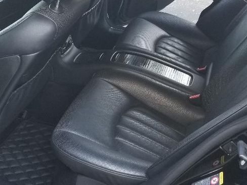 Used 2006 Mercedes-Benz CLS 500 image 11