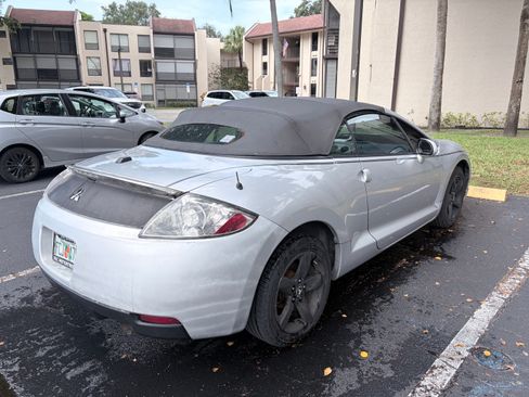Used 2008 Mitsubishi Eclipse GS FWD image 5