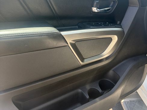 Used 2015 Nissan Armada SL RWD image 12