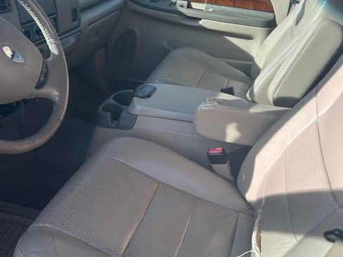 Used 2003 Ford F250 Lariat image 12