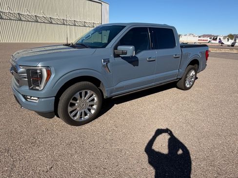 Used 2023 Ford F150 Limited image 2