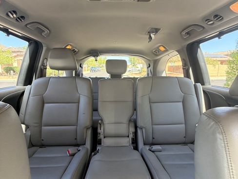 Used 2014 Honda Odyssey EX-L image 10