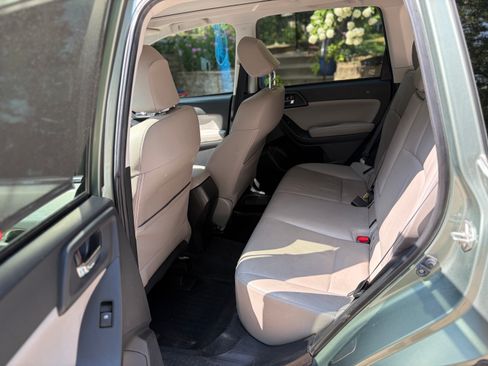 Used 2014 Subaru Forester 2.5i Limited w/ Protection Package #2 AWD/4WD image 19