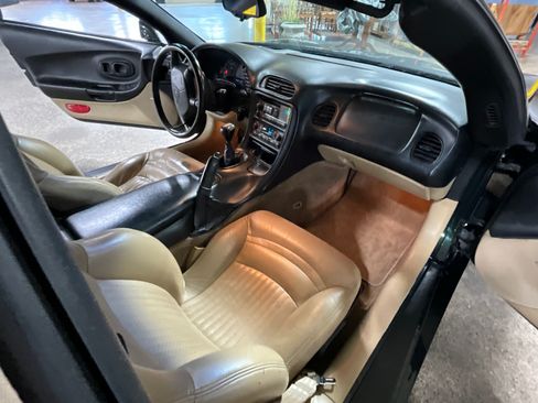 Used 2000 Chevrolet Corvette Convertible w/ Memory Pkg image 14