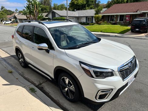 Used 2021 Subaru Forester Touring w/ Popular Package #2 AWD/4WD image 2