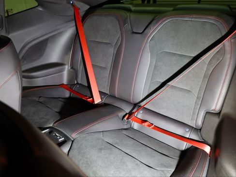 Used 2022 Chevrolet Camaro ZL1 image 20