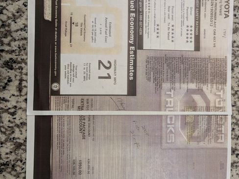 Used 2009 Toyota Tacoma PreRunner image 3