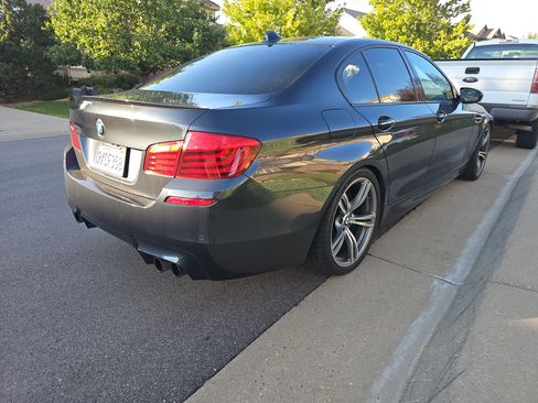 Used 2015 BMW M5 RWD image 10