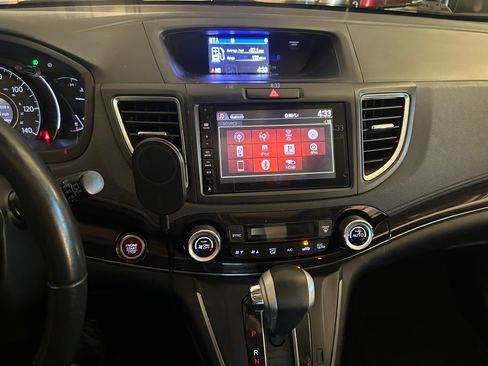 Used 2015 Honda CR-V Touring image 16