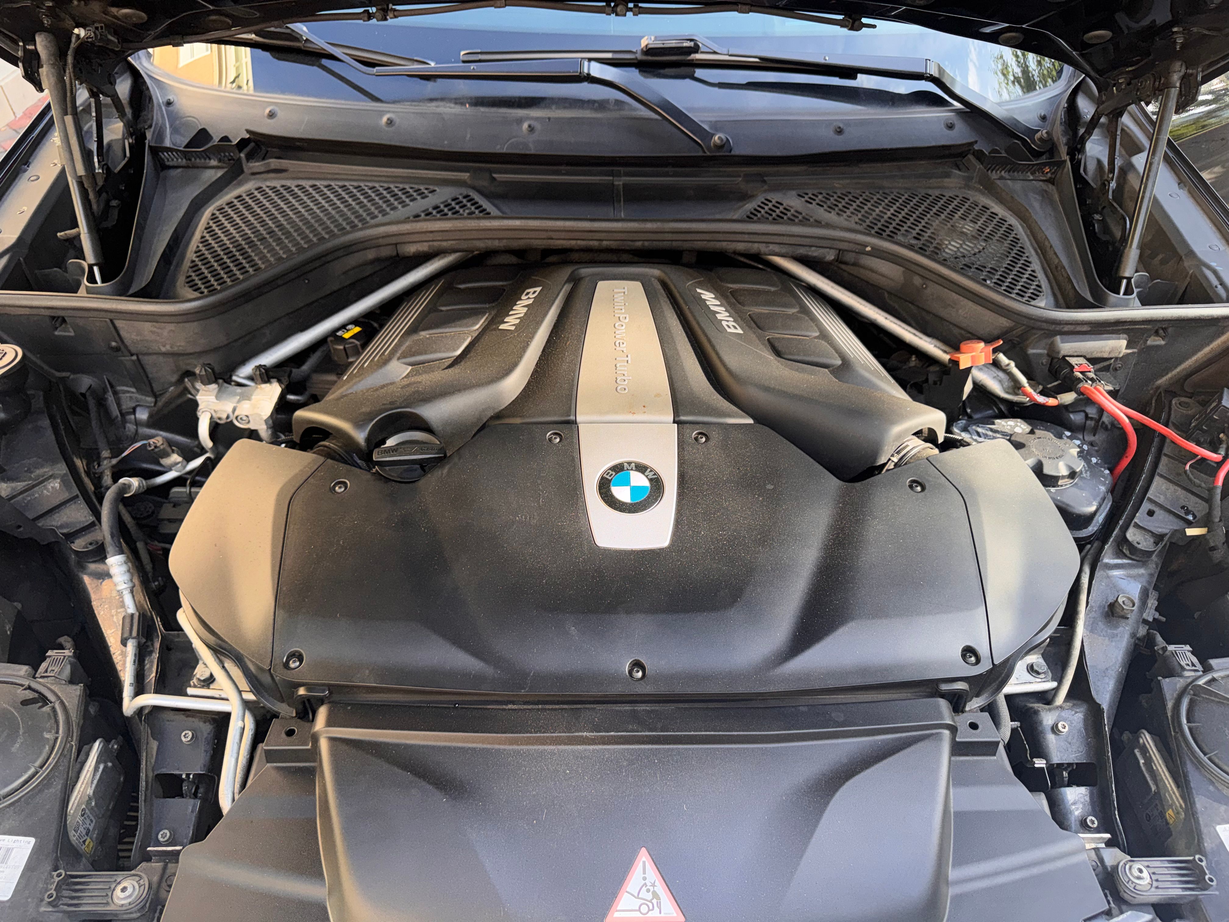 Used 2015 BMW X5 xDrive50i AWD/4WD image 18