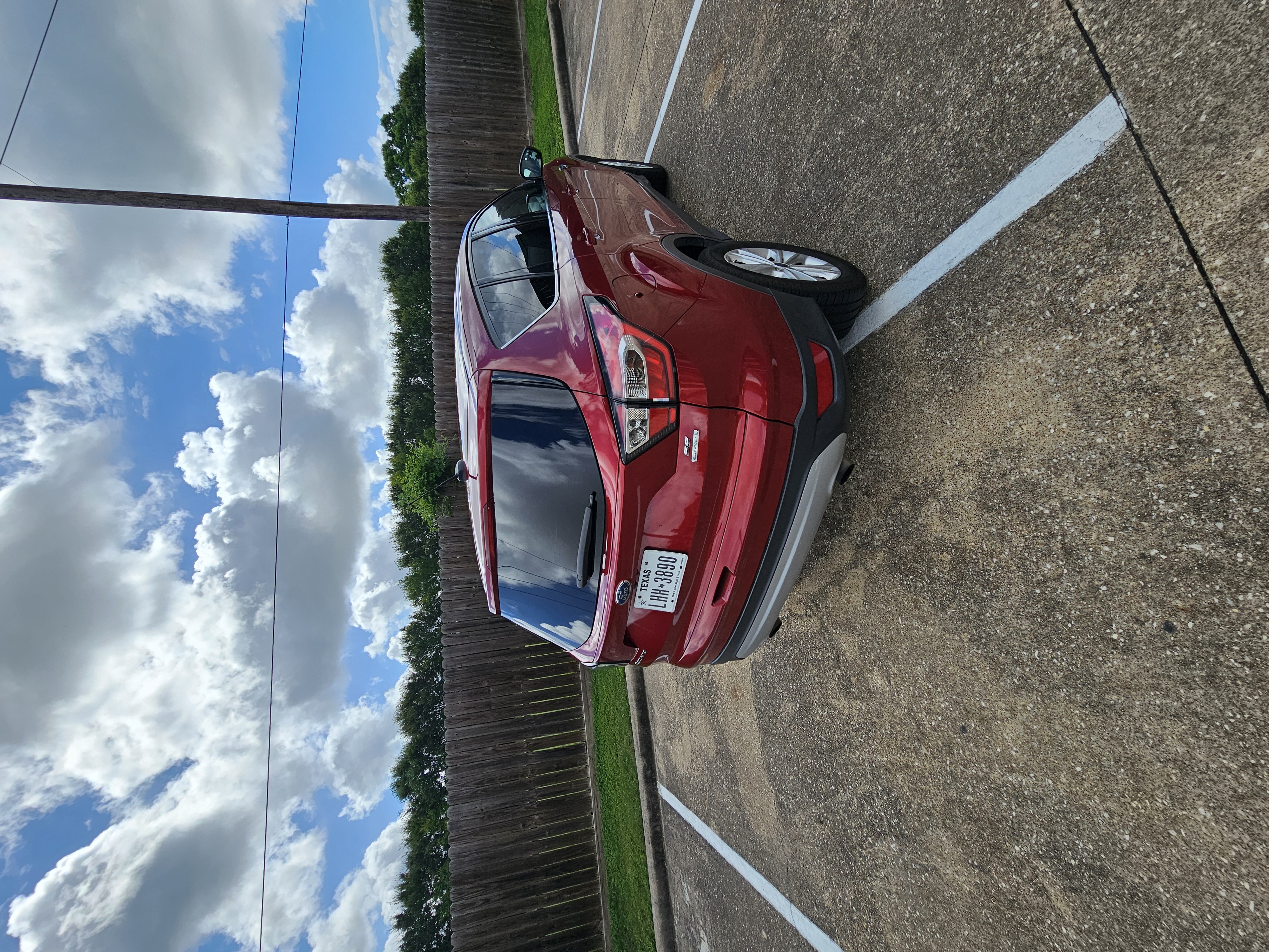 Used 2017 Ford Escape SE FWD image 6