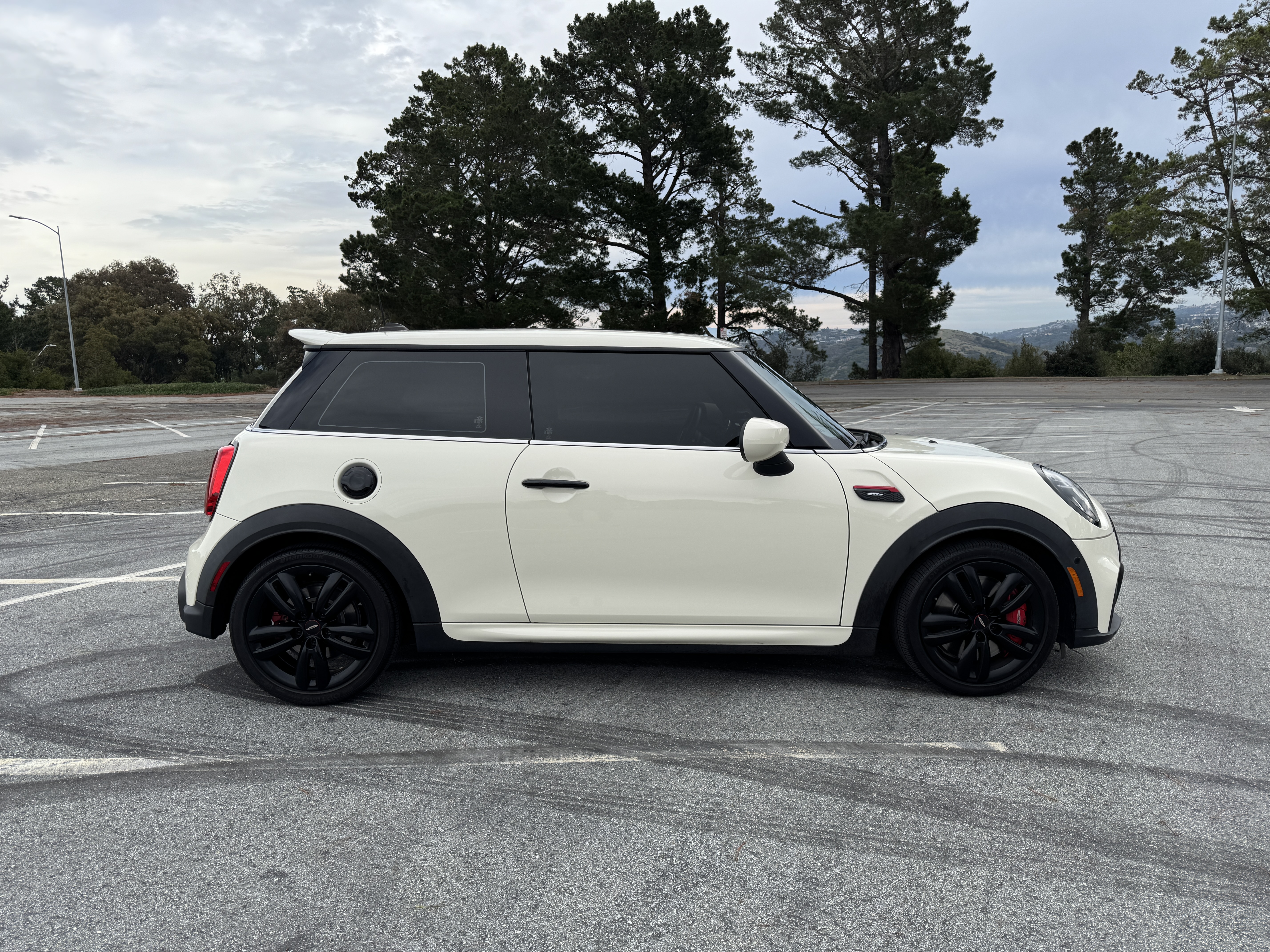 Used 2022 MINI Cooper John Cooper Works w/ Driver Assistance Package FWD image 6