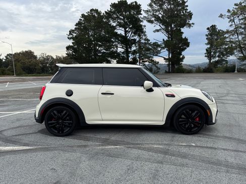 Used 2022 MINI Cooper John Cooper Works w/ Driver Assistance Package FWD image 6