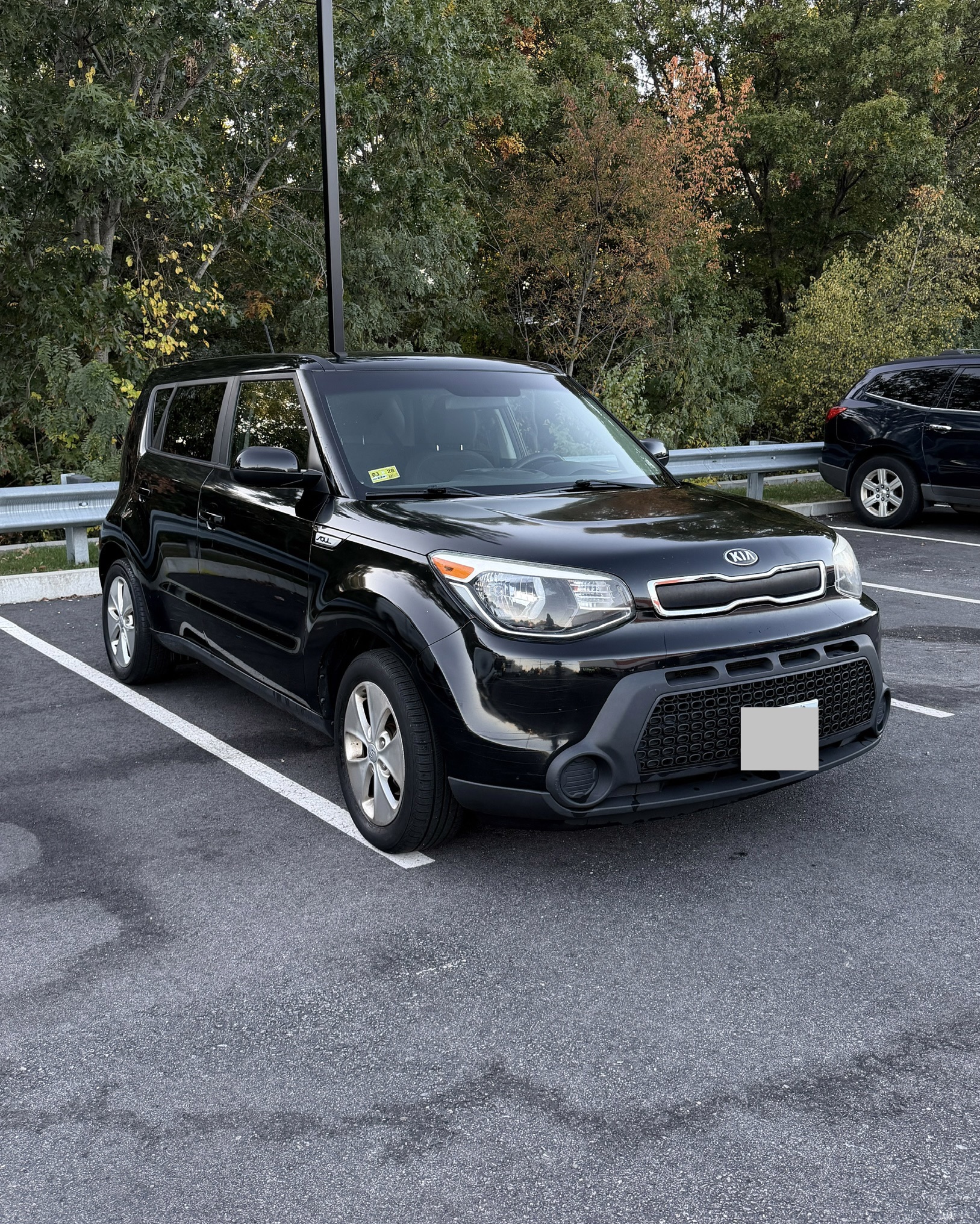 Used 2016 Kia Soul FWD image 1