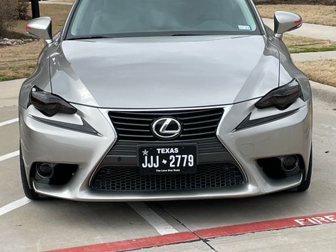 Used 2014 Lexus IS 250 image 2
