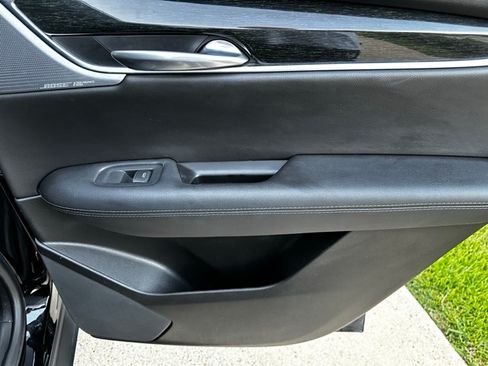 Used 2020 Cadillac XT5 Premium Luxury image 10