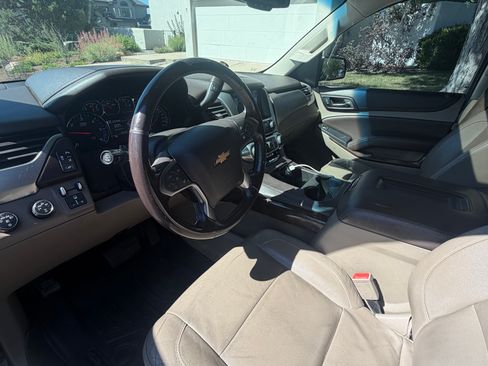 Used 2015 Chevrolet Suburban LT AWD/4WD image 6