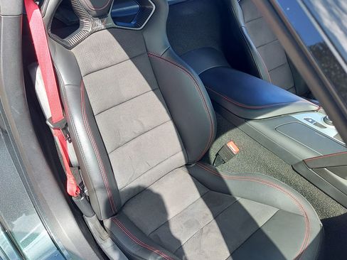 Used 2017 Chevrolet Corvette Z06 RWD image 12