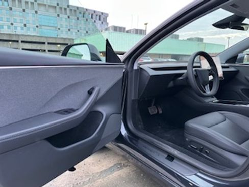 Used 2025 Tesla Model 3 Long Range image 10