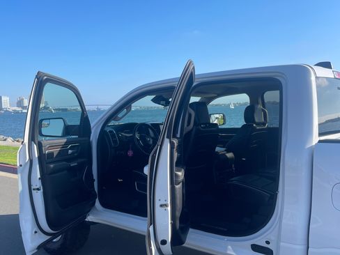 Used 2021 RAM 1500 Laramie w/ Off Road Group image 4