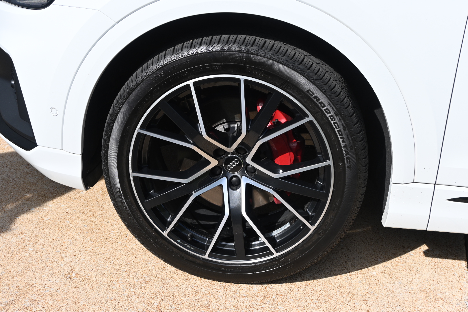 Used 2019 Audi Q8 Prestige AWD/4WD image 8