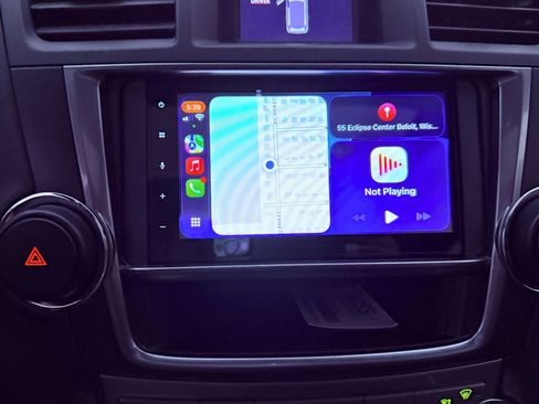 Used 2013 Toyota Highlander SE image 18