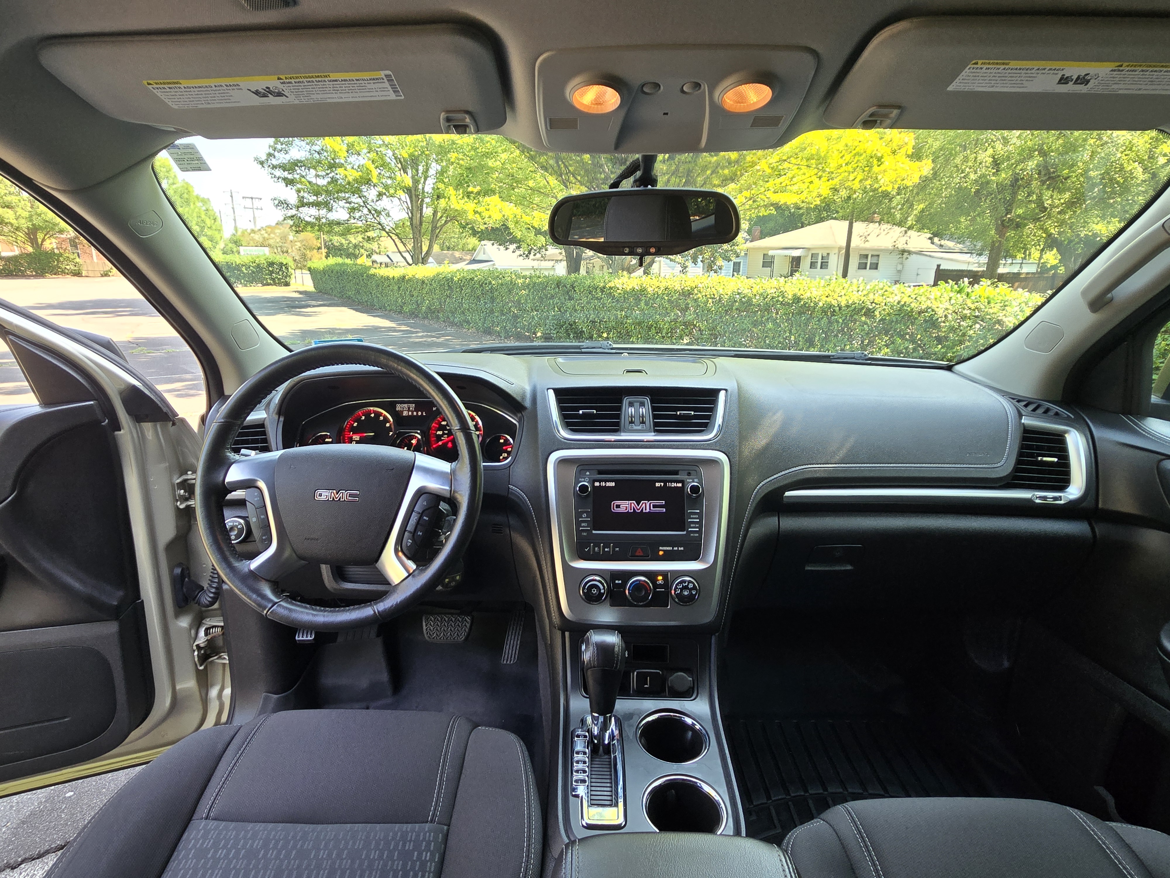 Used 2016 GMC Acadia SLE FWD image 21