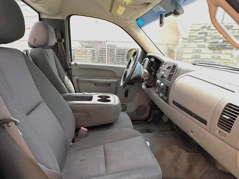 Used 2012 Chevrolet Silverado 1500 W/T image 18