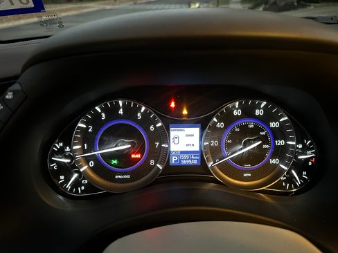 Used 2014 INFINITI QX80 2WD w/ Deluxe Touring Package image 15