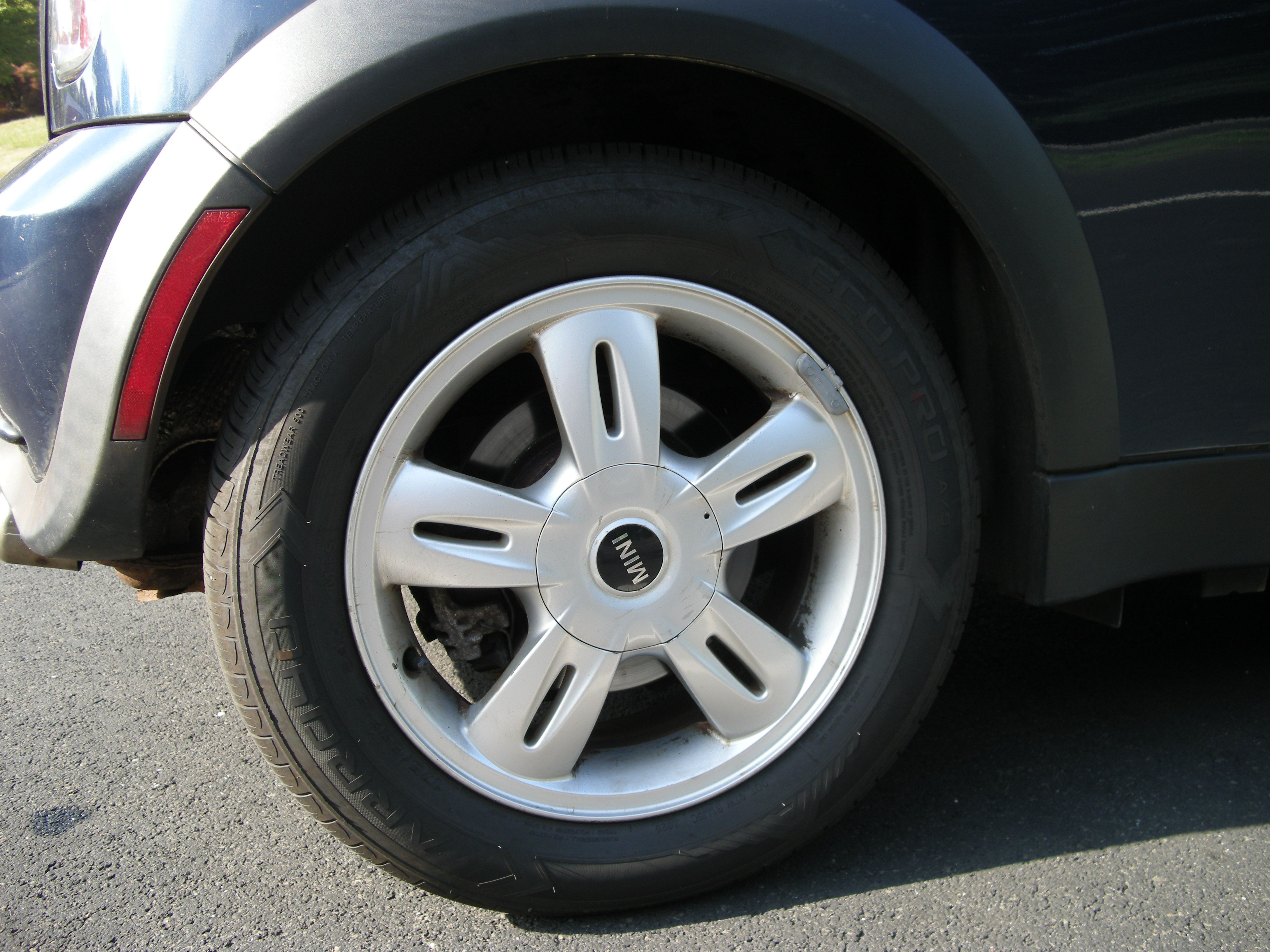 Used 2006 MINI Cooper Hardtop FWD image 21