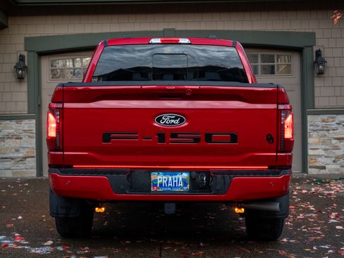 Used 2024 Ford F150 XLT w/ Equipment Group 302A MID image 5