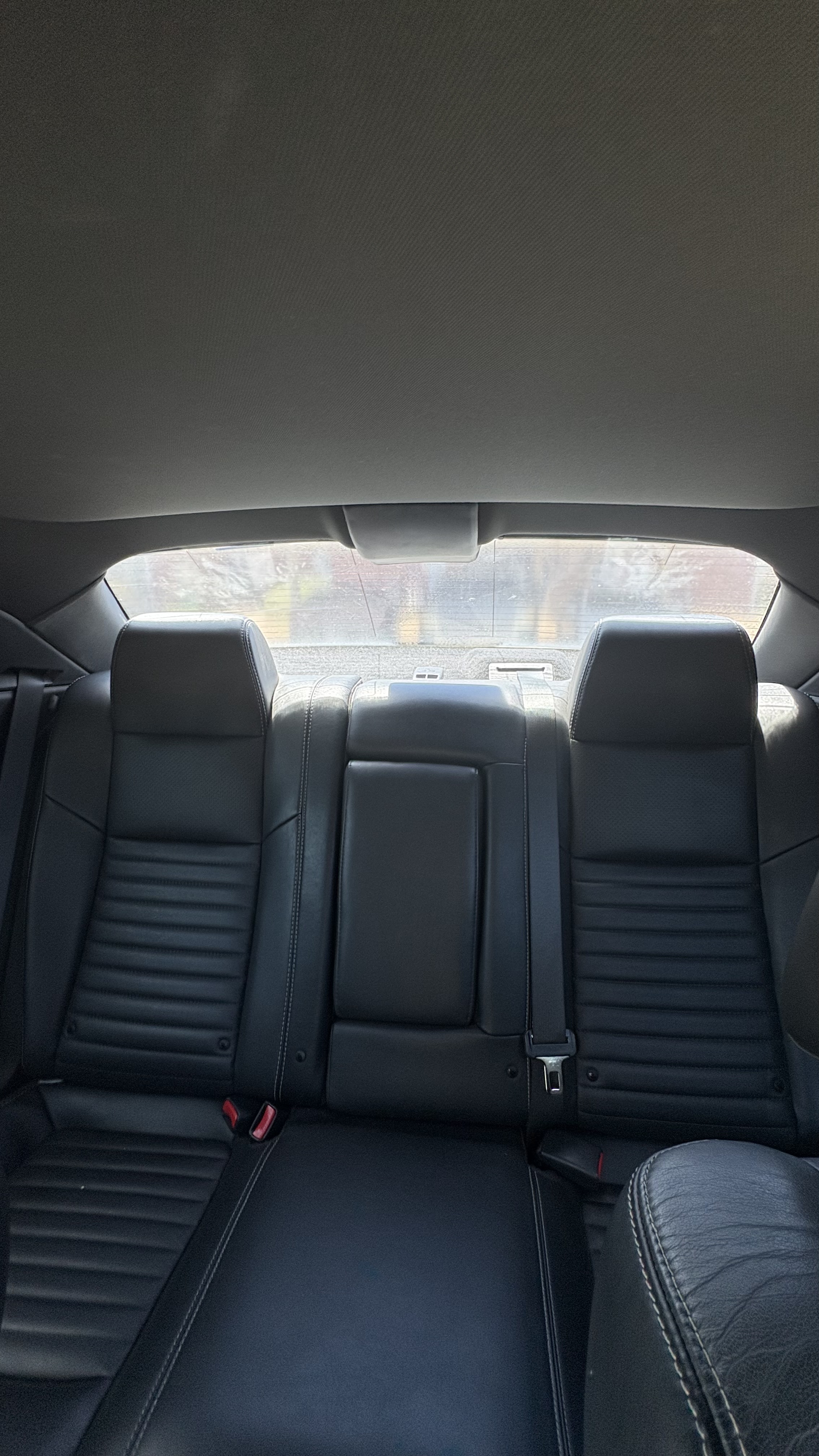 Used 2011 Dodge Challenger R/T RWD image 10