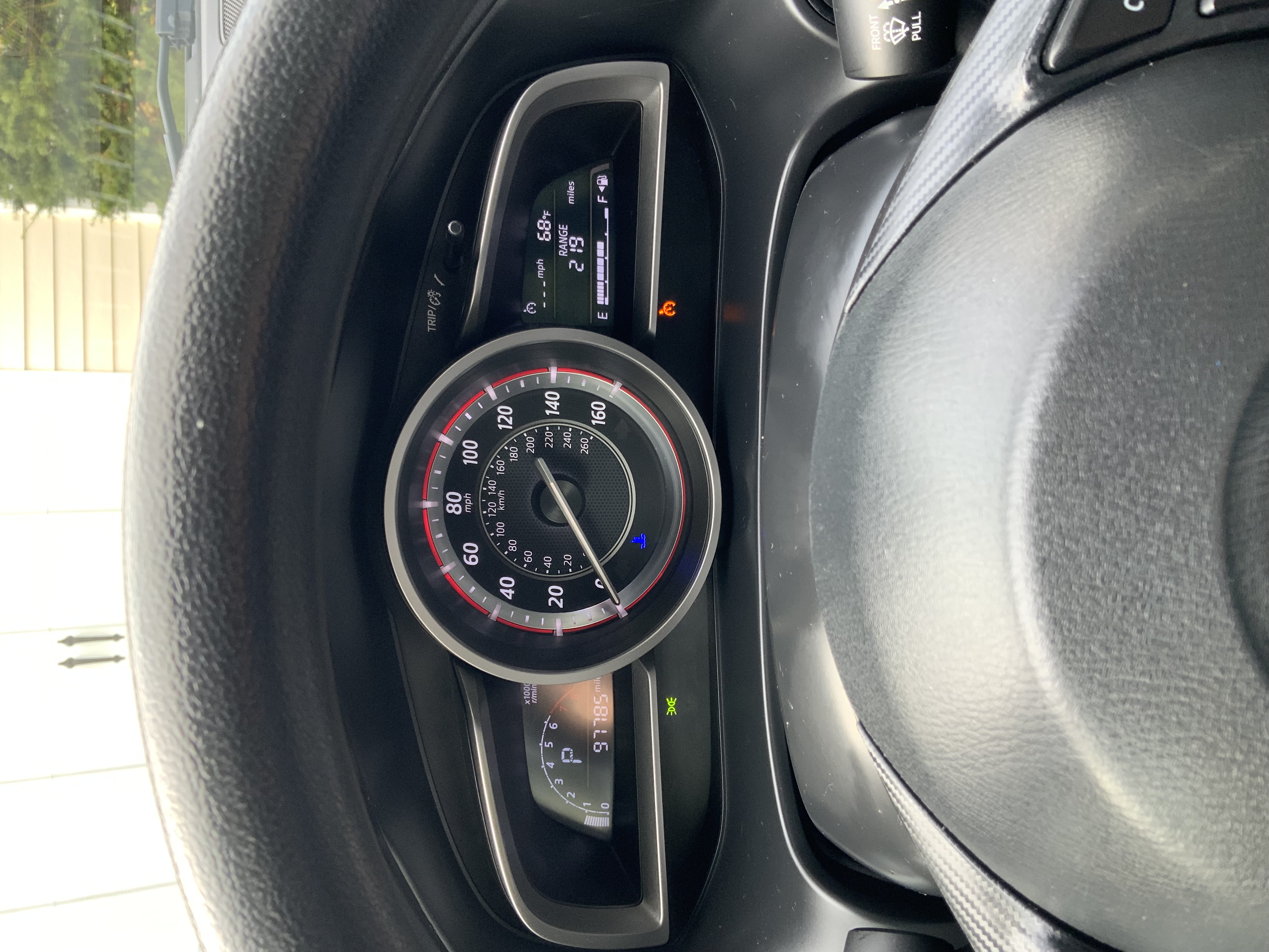 Used 2015 MAZDA MAZDA3 i Sport FWD image 9