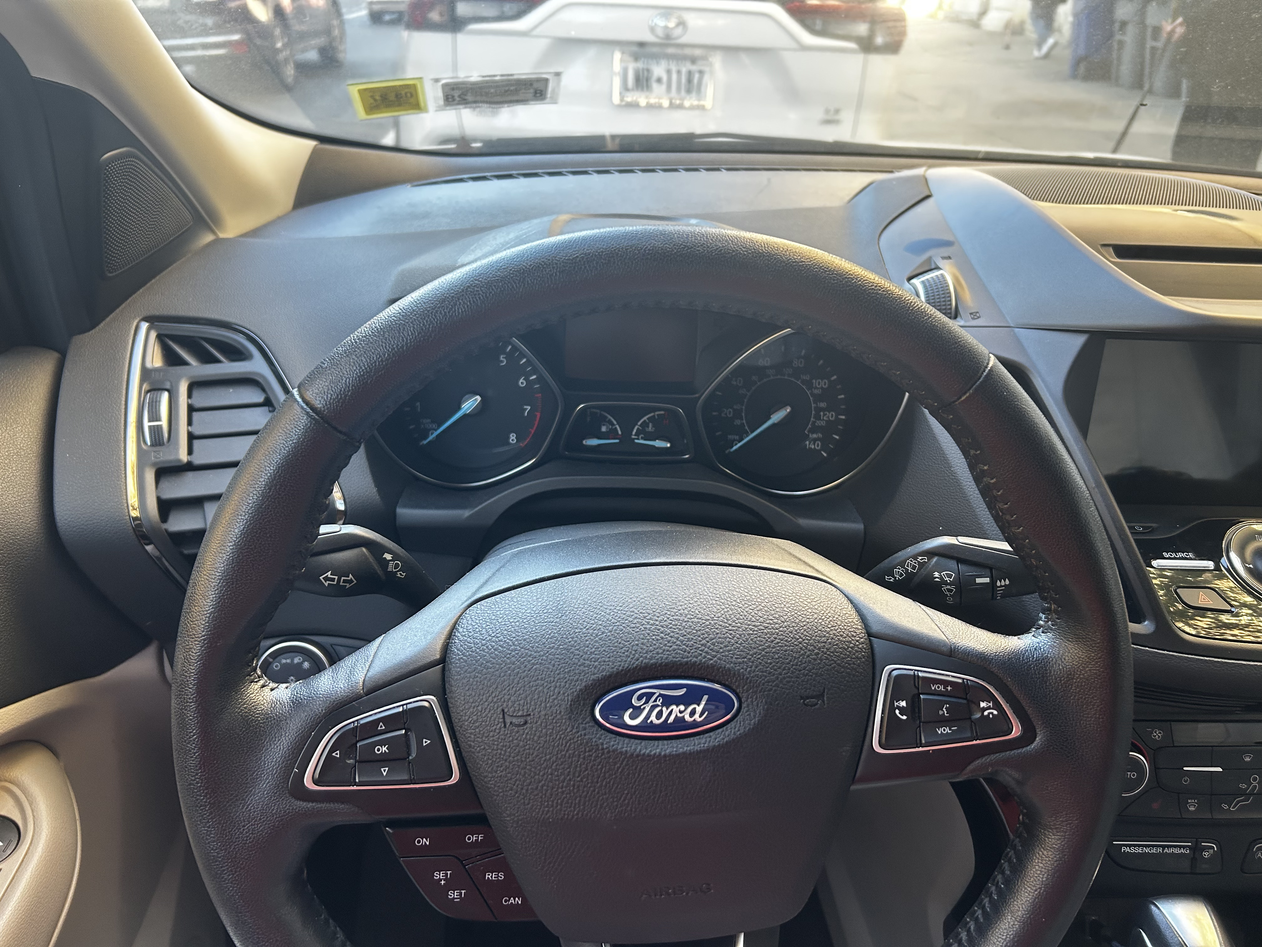 Used 2018 Ford Escape Titanium AWD/4WD image 18
