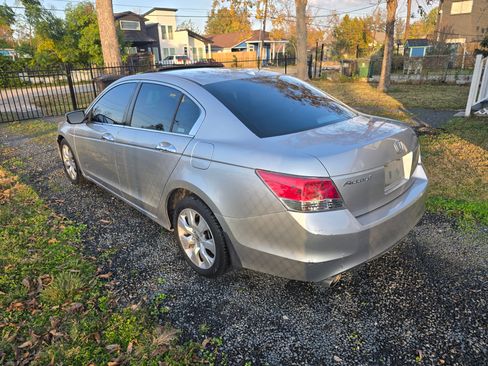 Used 2009 Honda Accord EX-L image 17
