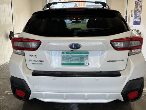 Used 2020 Subaru Crosstrek 2.0i Limited w/ Moonroof Package image 5