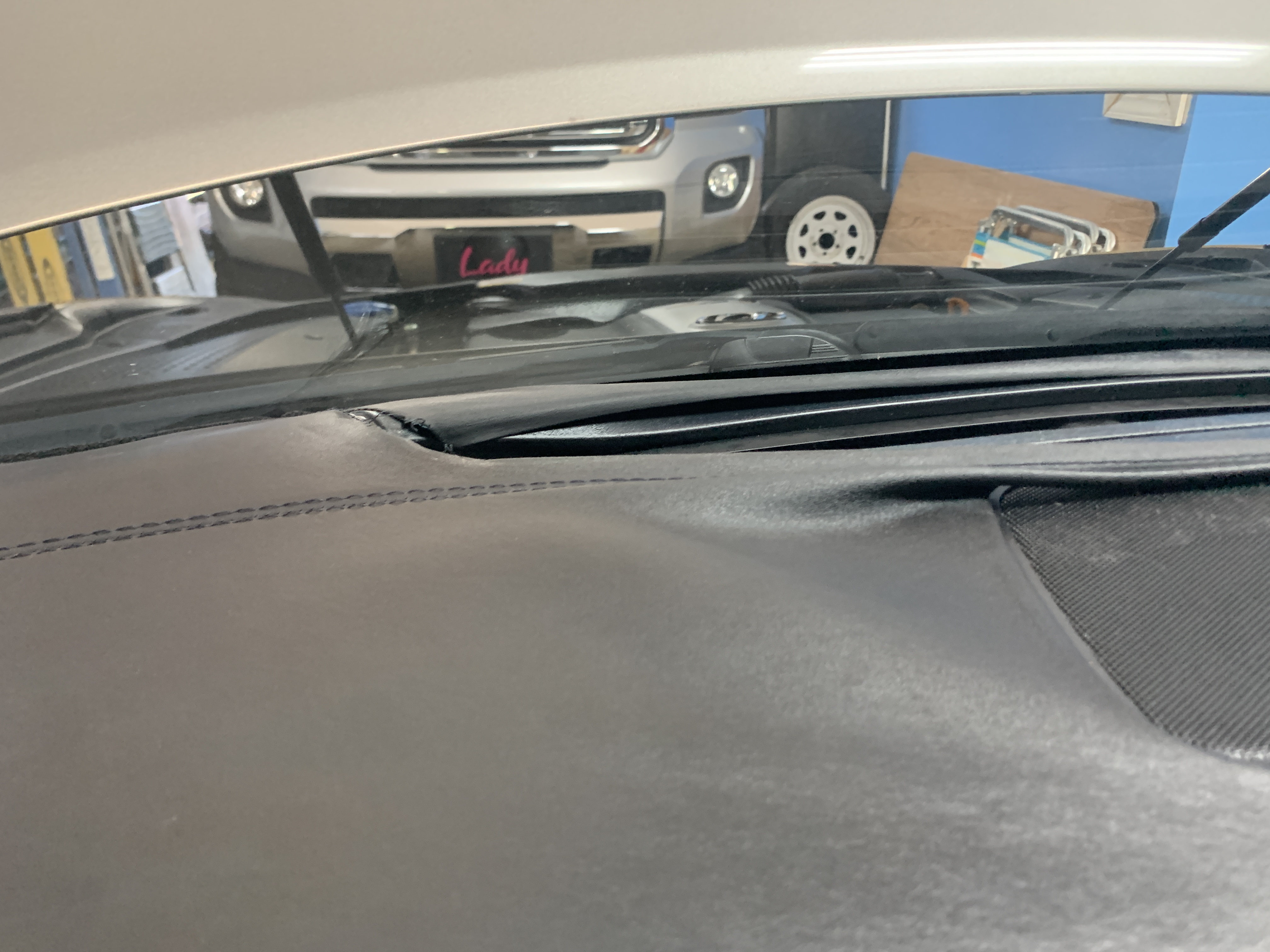Used 2011 Hyundai Equus Signature RWD image 14