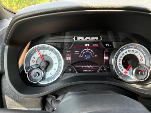 Used 2022 RAM 1500 Big Horn image 10