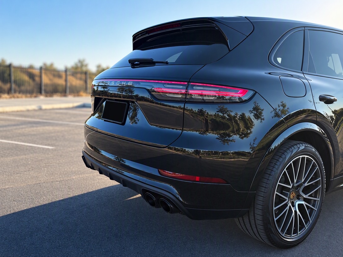 Used 2019 Porsche Cayenne Turbo AWD/4WD image 8